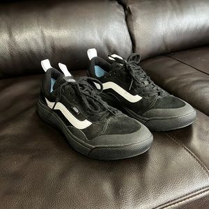 VANS Ultra range size 10 M.